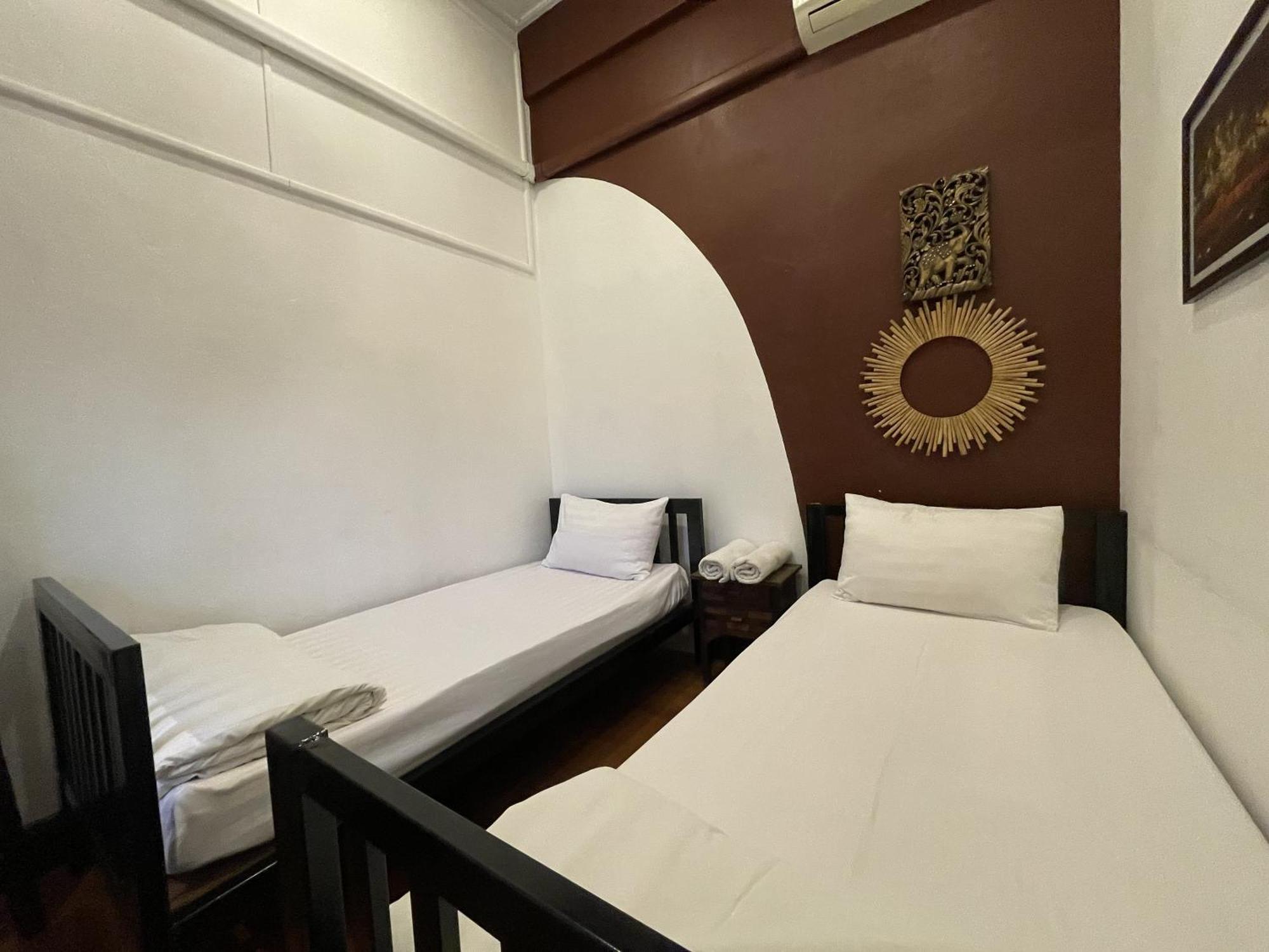 Ashi Poshtel Hostel Chiang Mai Bagian luar foto