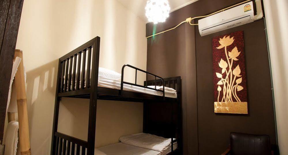 Ashi Poshtel Hostel Chiang Mai Bagian luar foto
